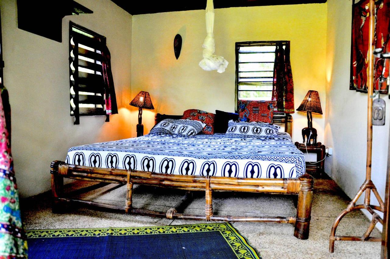 Ankobra Beach Resort Axim Chambre photo