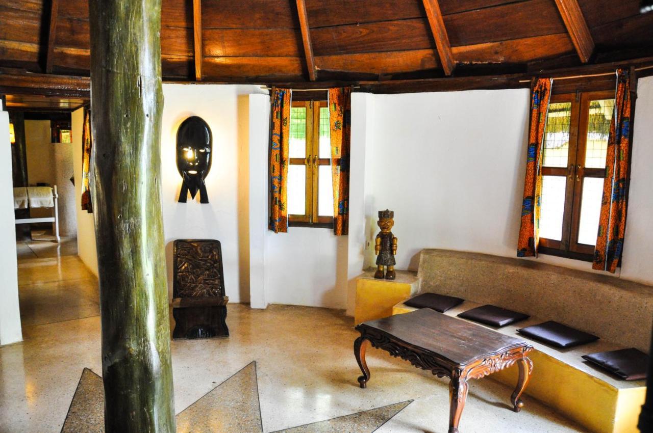 Ankobra Beach Resort Axim Extérieur photo